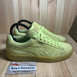 Puma Suede Classic Women’s Iced Yellow Shoes